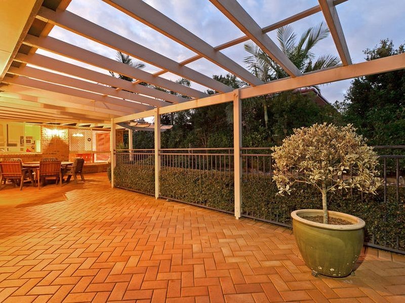 3 Harrogate Terrace, Birkdale QLD 4159
