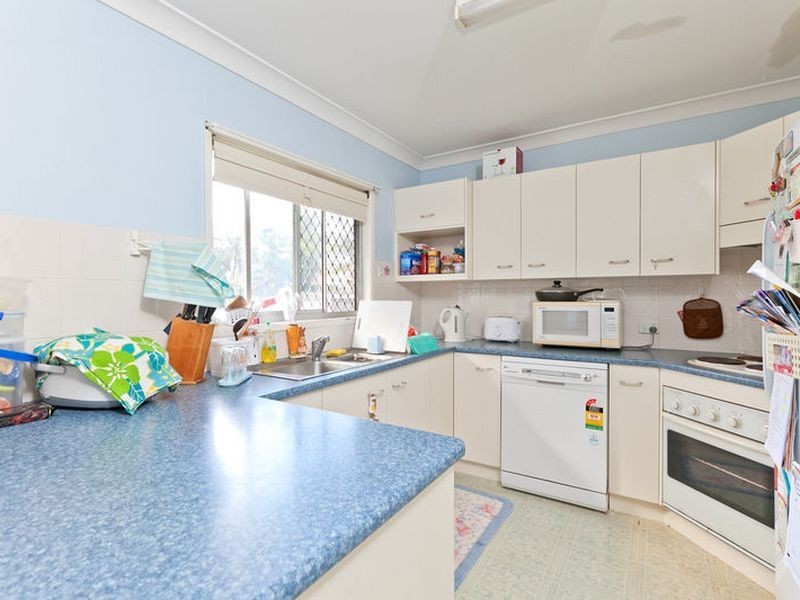12 Hampshire Crescent, Alexandra Hills QLD 4161