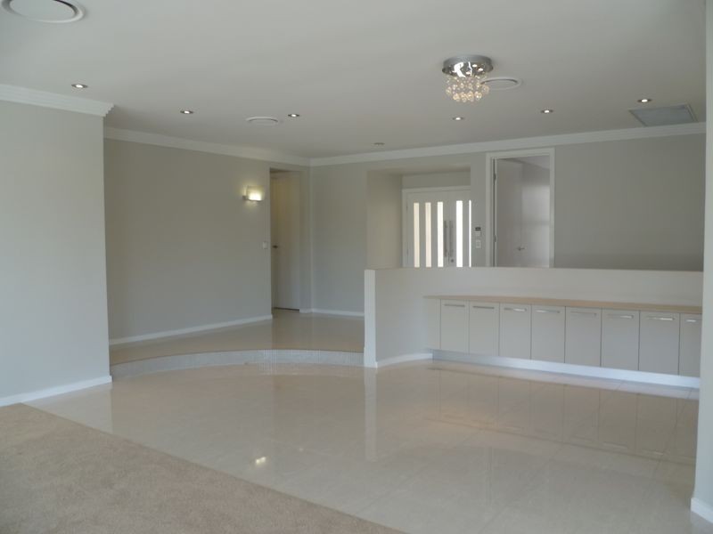 25 Mainroyal Court, Cleveland QLD 4163