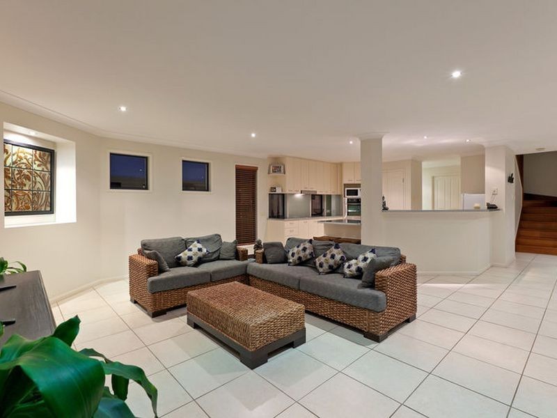 47 Trafalgar Vale Avenue, Wellington Point QLD 4160