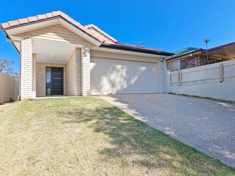 17 Myra Street, Birkdale QLD 4159