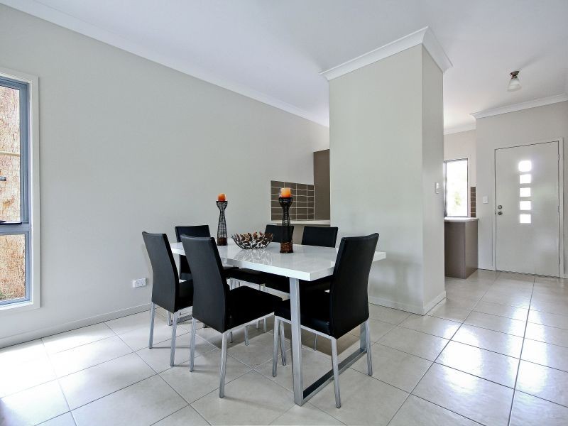 2/64 Valantine Road, Birkdale QLD 4159