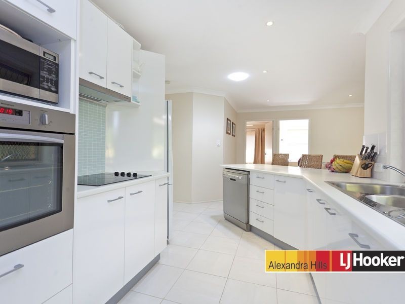 12 Agate Court, Alexandra Hills QLD 4161