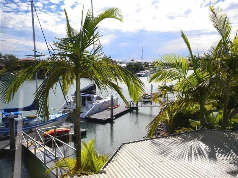 3 Voyagers Court, Raby Bay QLD 4163
