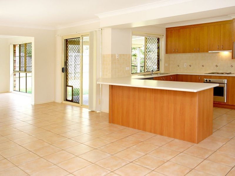 25 Hilliards Park Drive, Wellington Point QLD 4160