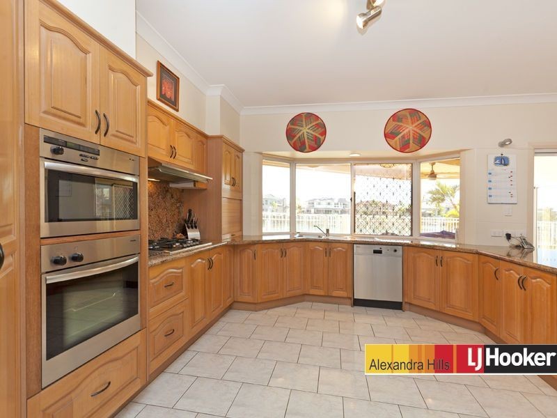 8 Mainroyal Court, Cleveland QLD 4163