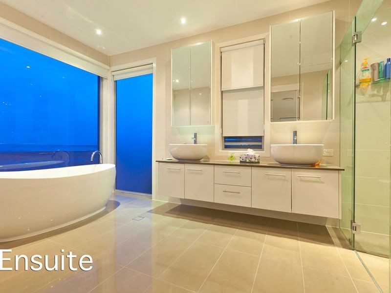 171 Shore Street North, Cleveland QLD 4163