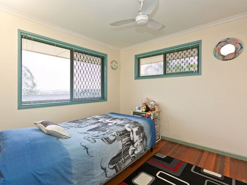 1 Strahan Street, Belmont QLD 4153