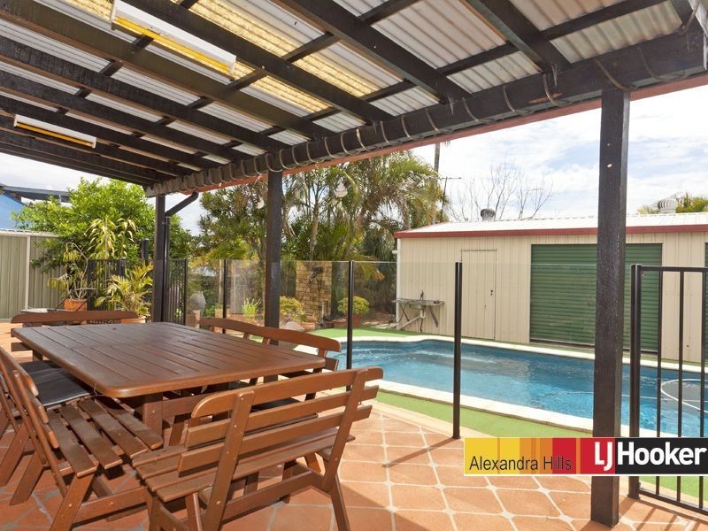 24 Mindarie Crescent, Wellington Point QLD 4160