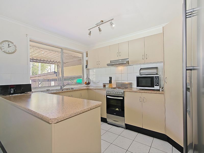 5 Edinburgh Road, Alexandra Hills QLD 4161