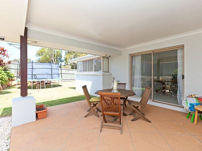 17 Canegrove Circuit, Wellington Point QLD 4160
