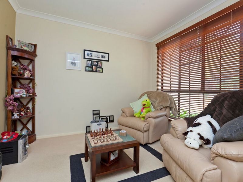 32 Little Shore Street, Cleveland QLD 4163