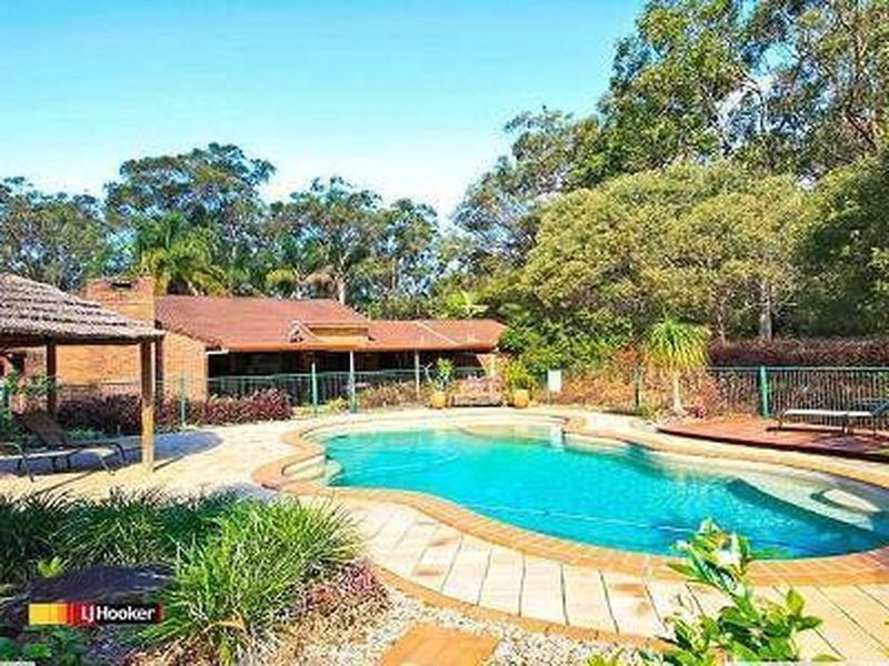 13 Oakwood Street, Capalaba QLD 4157