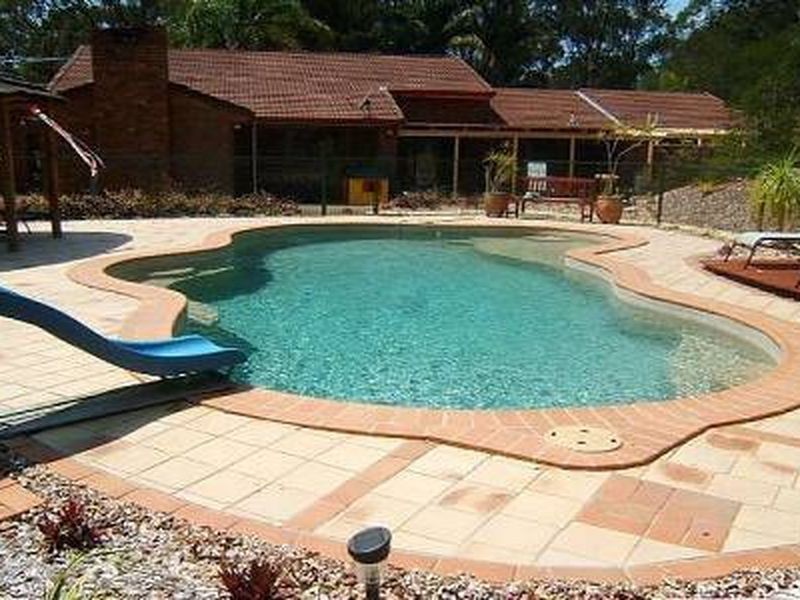 13 Oakwood Street, Capalaba QLD 4157