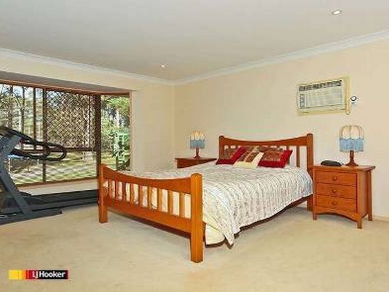 13 Oakwood Street, Capalaba QLD 4157