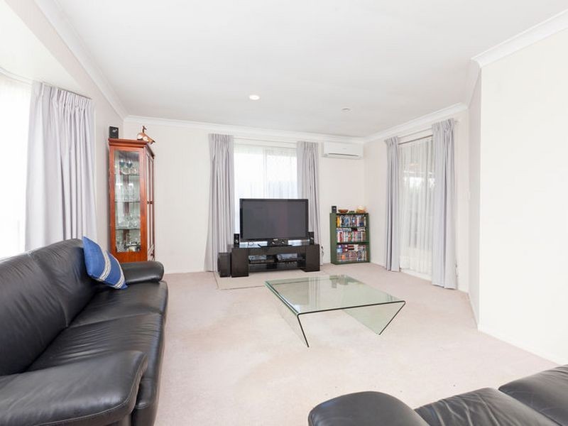 6 Gem Close, Alexandra Hills QLD 4161