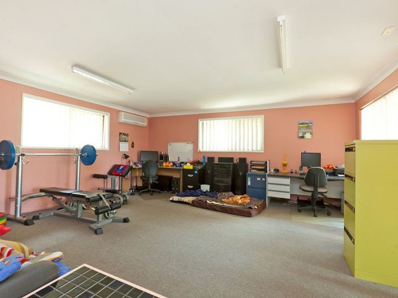 6 Gem Close, Alexandra Hills QLD 4161