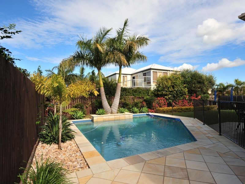 13 White Fig Place, Thornlands QLD 4164