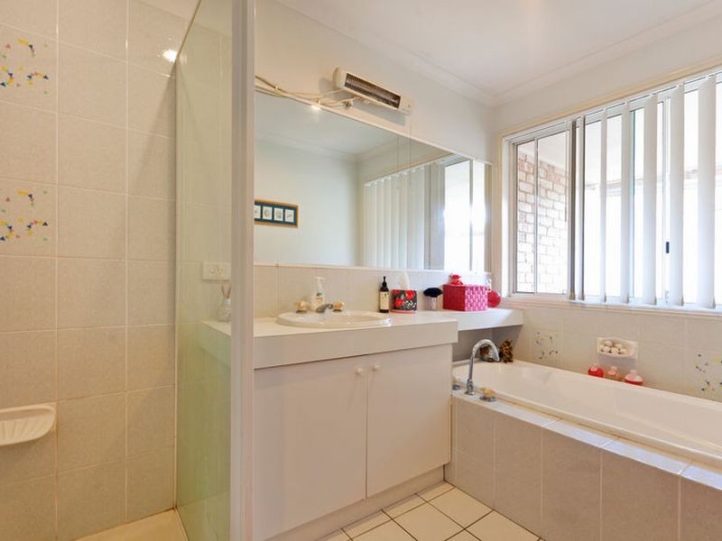 34 Stovold Place, Alexandra Hills QLD 4161