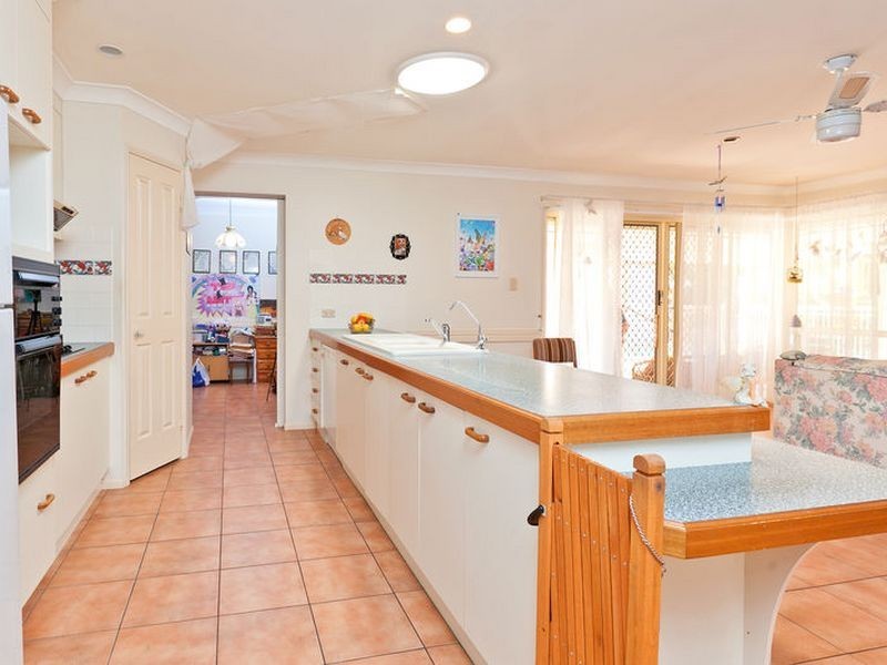 24 Strachan Road, Victoria Point QLD 4165