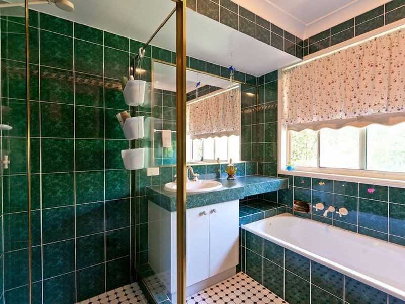 24 Strachan Road, Victoria Point QLD 4165