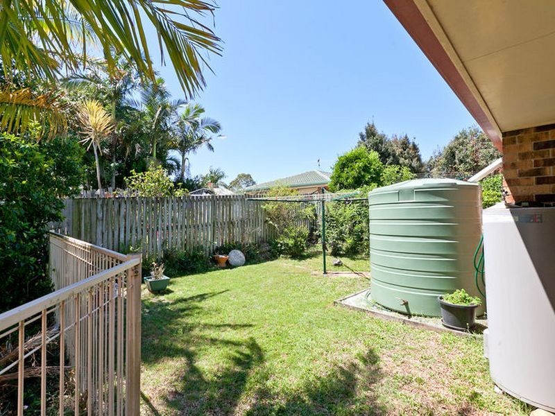 24 Strachan Road, Victoria Point QLD 4165
