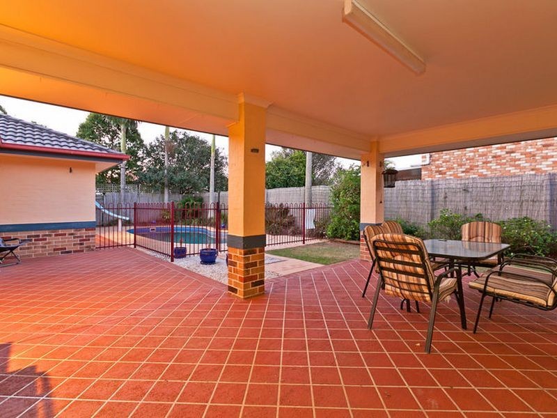 9 Galena Street, Wellington Point QLD 4160