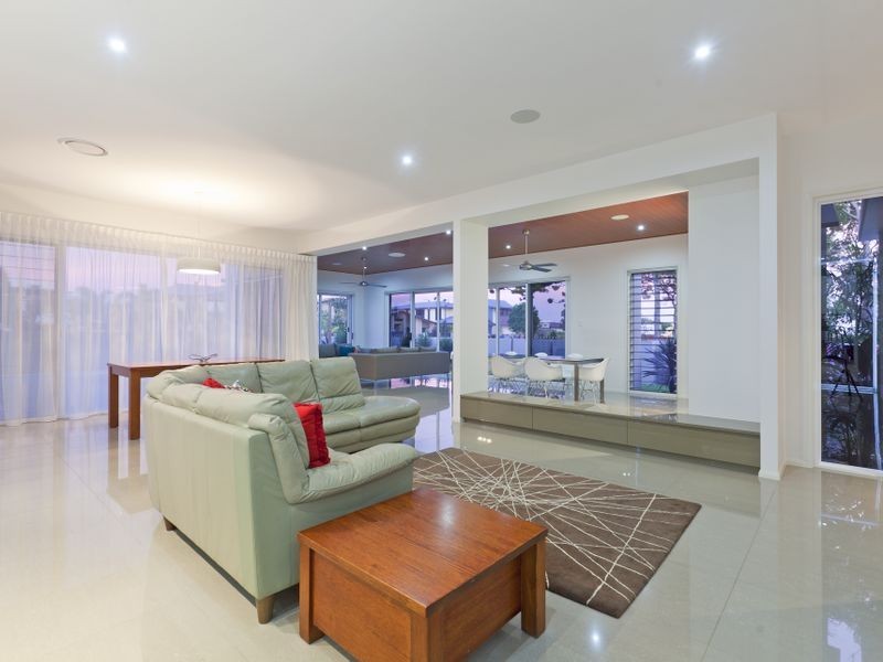 1 Sequoia Street, Thornlands QLD 4164