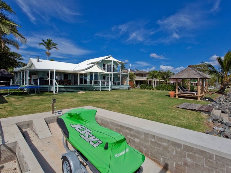 18 Colburn Avenue, Victoria Point QLD 4165