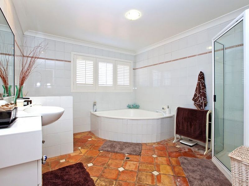 18 Colburn Avenue, Victoria Point QLD 4165