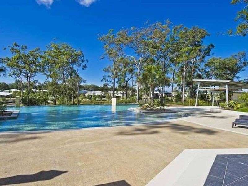 6 Cherry Court, Coomera QLD 4209