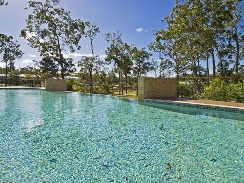 6 Cherry Court, Coomera QLD 4209
