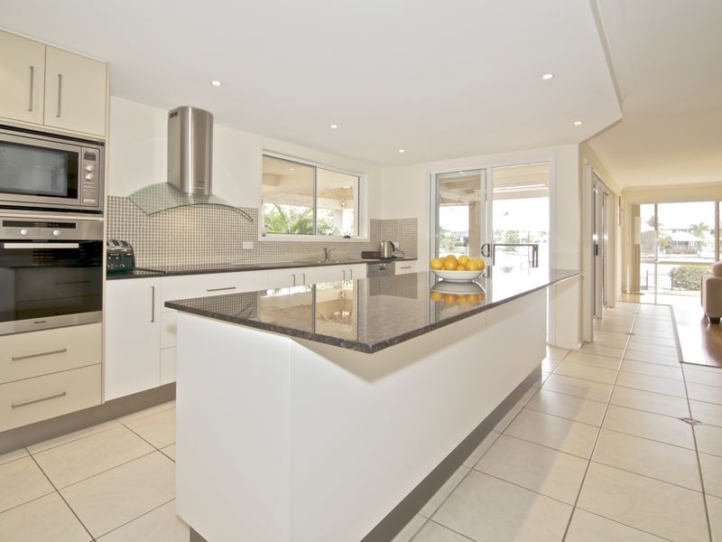 22 Carling Court, Raby Bay QLD 4163