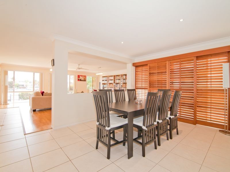 22 Carling Court, Raby Bay QLD 4163