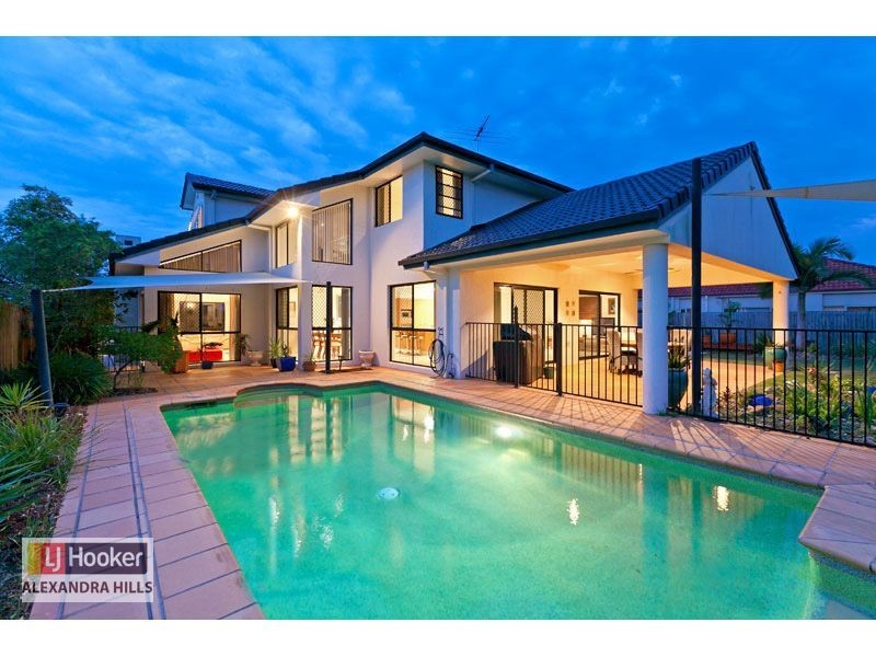 13 Cayman Crescent, Ormiston QLD 4160