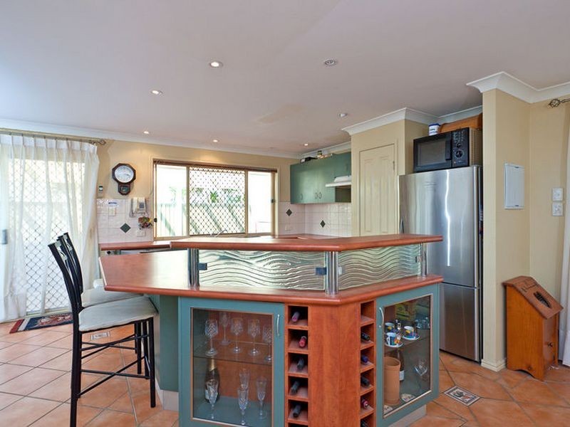 1 Folkestone Court, Wellington Point QLD 4160