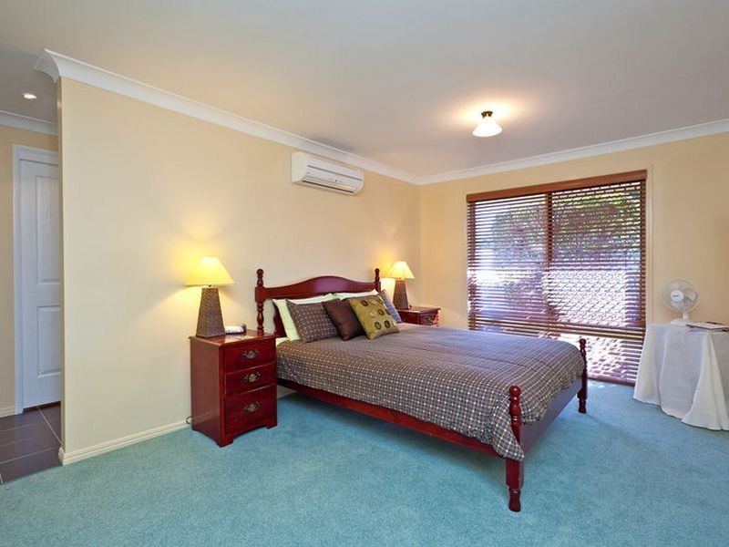 1 Folkestone Court, Wellington Point QLD 4160