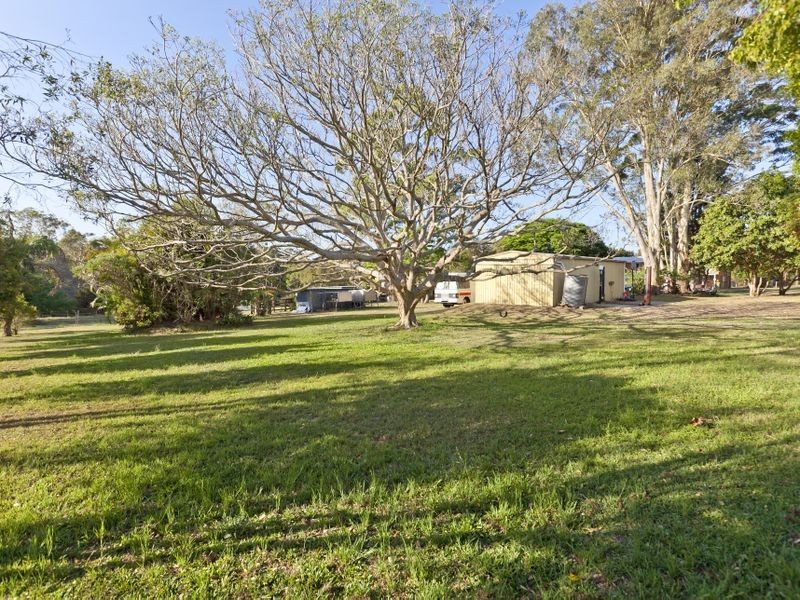 233 Redland Bay Road, Capalaba QLD 4157