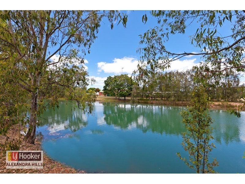 13/2 Channel Street, Cleveland QLD 4163