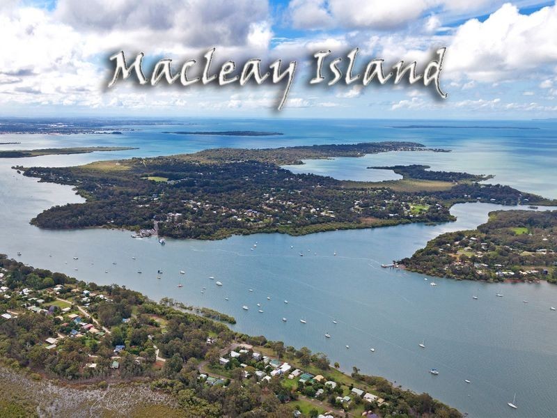 13 Lakeside Avenue, Macleay Island QLD 4184