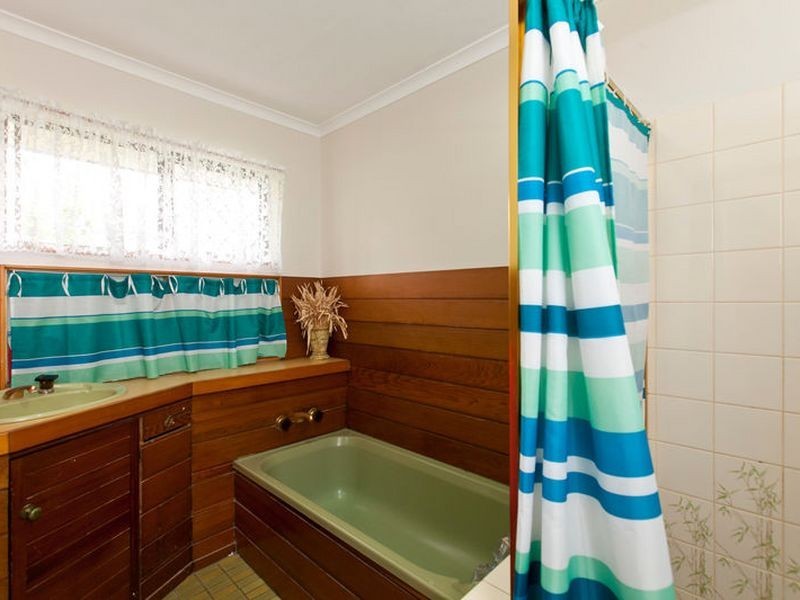 74 Wentworth Drive, Capalaba QLD 4157