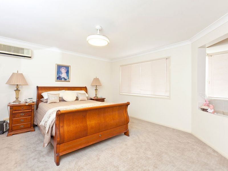 2 Waverley Court, Ormiston QLD 4160