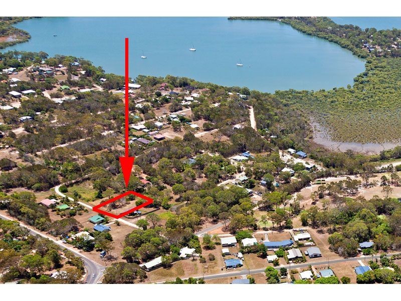 7 Granadilla Street, Macleay Island QLD 4184