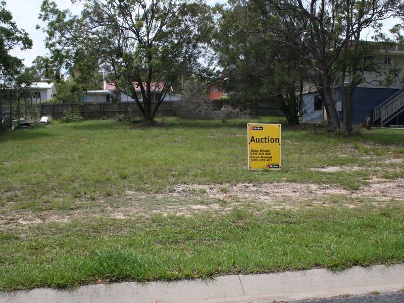 23 Hastings Terrace, Macleay Island QLD 4184