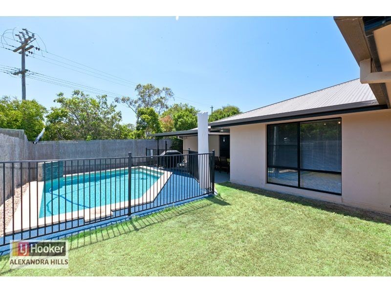9 Sam Place, Thornlands QLD 4164
