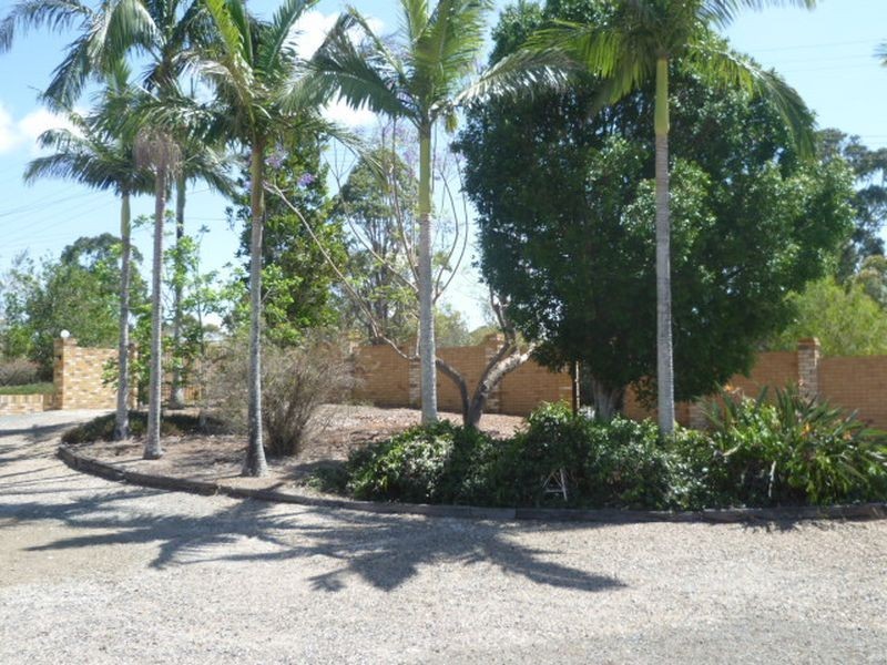 15 Lyndon Road, Capalaba QLD 4157