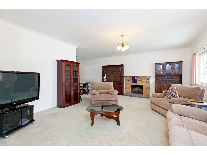 15 Lyndon Road, Capalaba QLD 4157