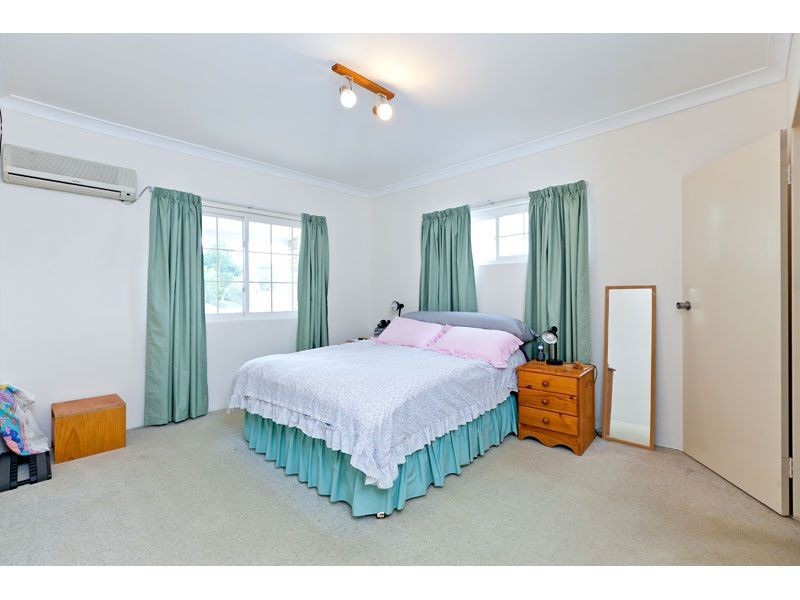 15 Lyndon Road, Capalaba QLD 4157