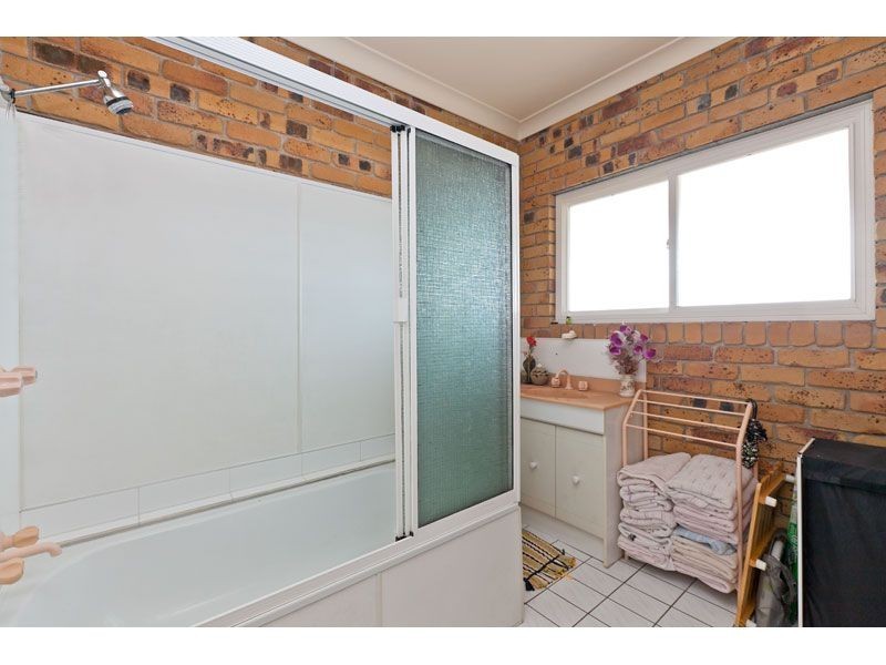 15 Lyndon Road, Capalaba QLD 4157
