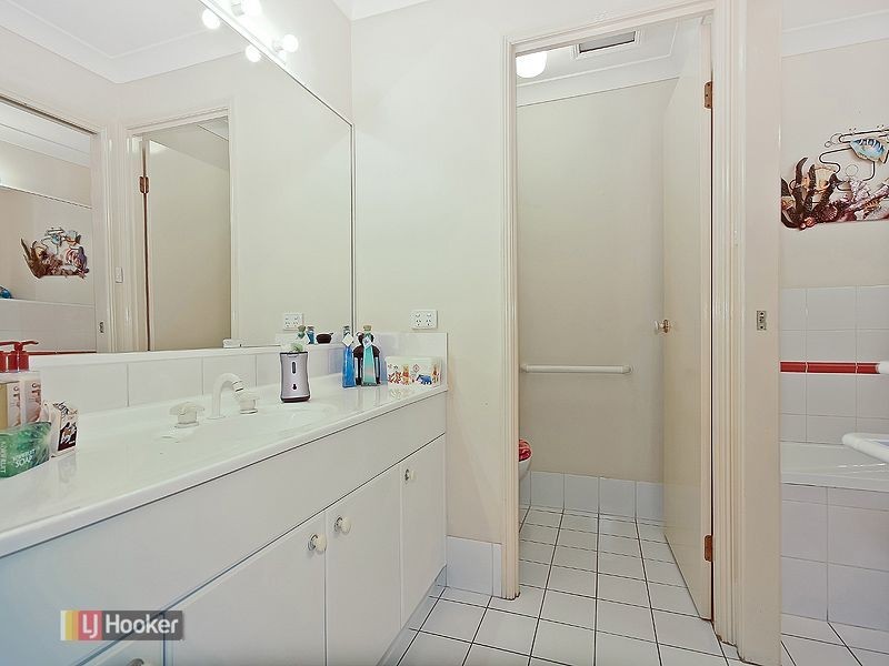 Thorneside QLD 4158